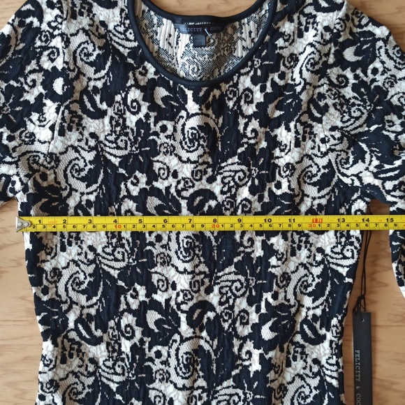 NWT Felicity & Coco Floral Print Long Sleeve Midi Dress - Picture 4 of 7